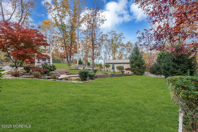117 N Cooks Bridge Road, Jackson, NJ 08527