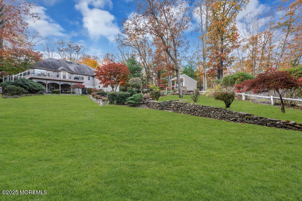 117 N Cooks Bridge Road, Jackson, NJ 08527