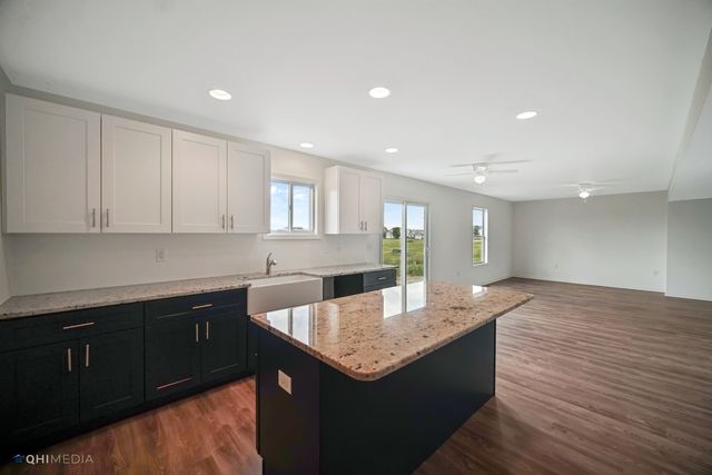 700 Western Avenue, Braidwood, IL 60408