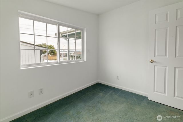 8471 Willow Way, Blaine, WA 98230