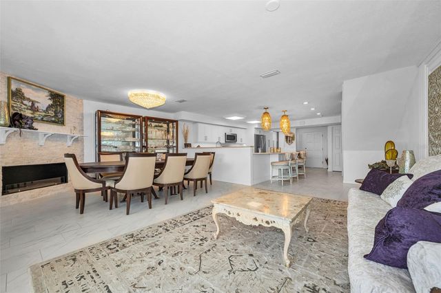 433 S PAULA DRIVE 32, Dunedin, FL 34698