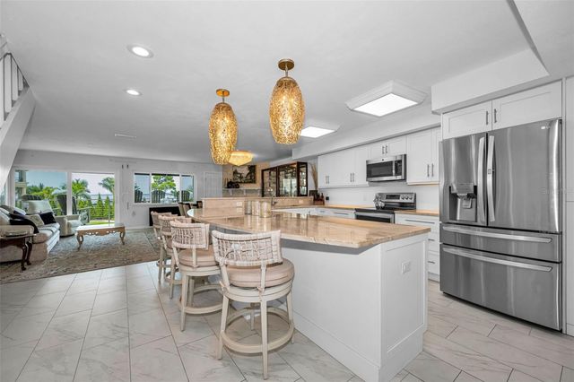 433 S PAULA DRIVE 32, Dunedin, FL 34698