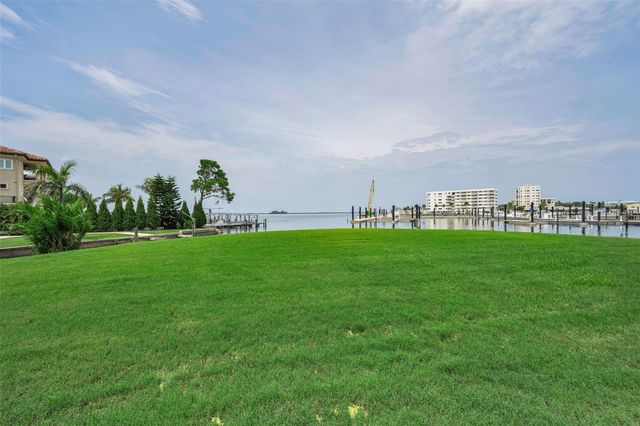 433 S PAULA DRIVE 32, Dunedin, FL 34698