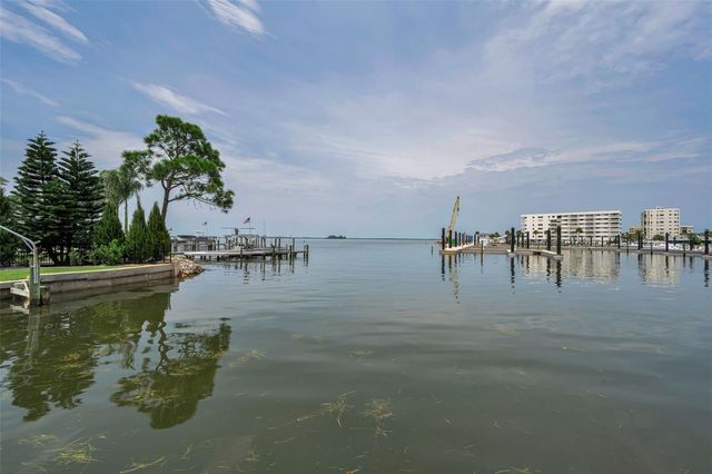 433 S PAULA DRIVE 32, Dunedin, FL 34698