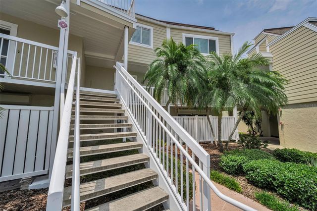 433 S PAULA DRIVE 32, Dunedin, FL 34698