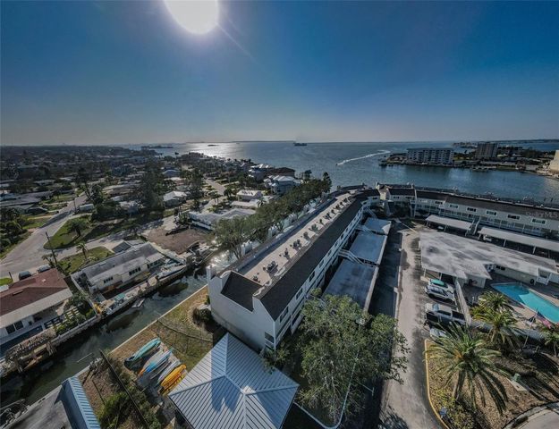 433 S PAULA DRIVE 32, Dunedin, FL 34698