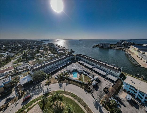 433 S PAULA DRIVE 32, Dunedin, FL 34698