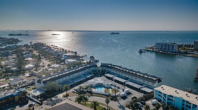 433 S PAULA DRIVE 32, Dunedin, FL 34698