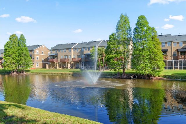 3044 POINTEVIEW DRIVE, Tampa, FL 33611