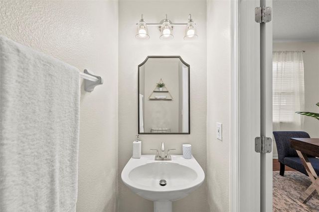 3044 POINTEVIEW DRIVE, Tampa, FL 33611