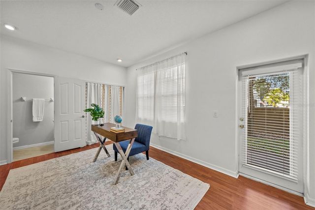 3044 POINTEVIEW DRIVE, Tampa, FL 33611