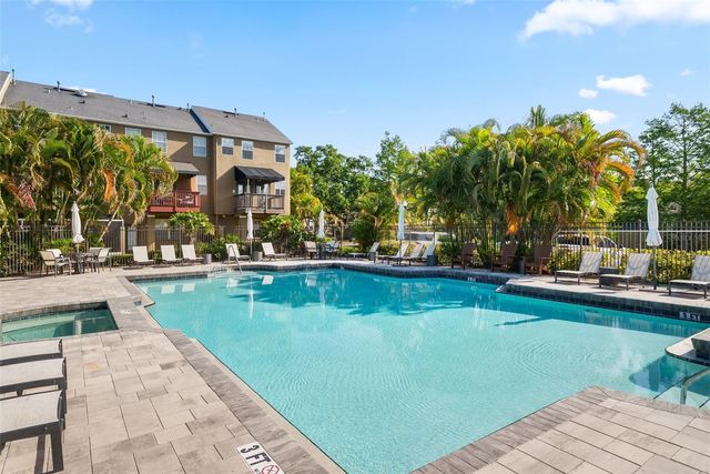 3044 POINTEVIEW DRIVE, Tampa, FL 33611