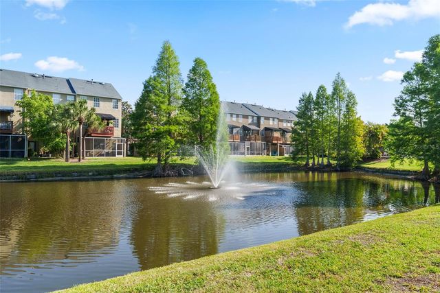 3044 POINTEVIEW DRIVE, Tampa, FL 33611