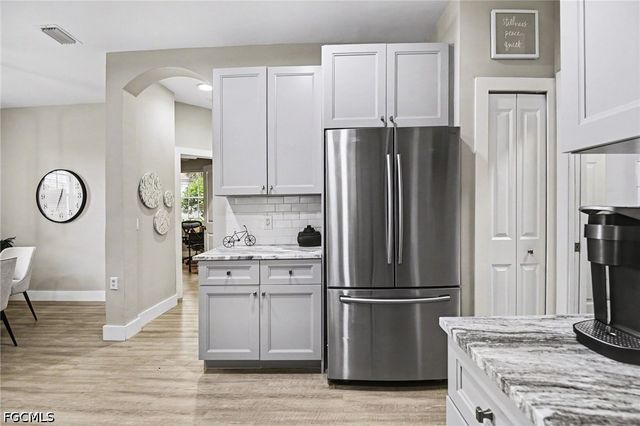 9359 Aviano DR, Fort Myers, FL 33913