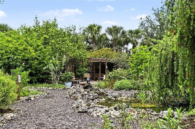 9359 Aviano DR, Fort Myers, FL 33913