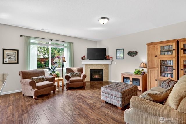 857 N Helens View Drive, Ridgefield, WA 98642