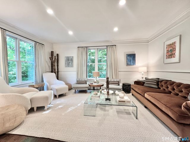 42 Old Highway, Wilton, CT 06897