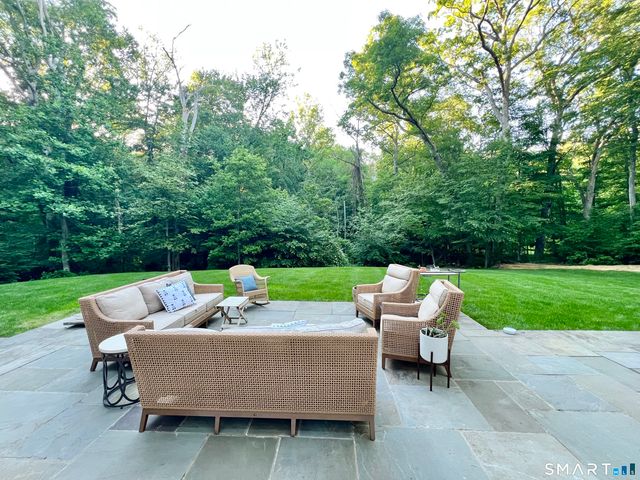 42 Old Highway, Wilton, CT 06897