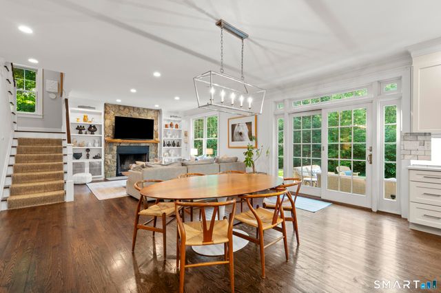 42 Old Highway, Wilton, CT 06897