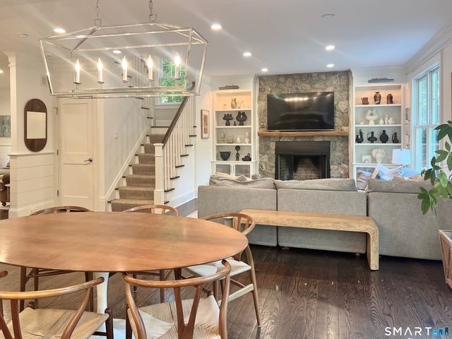42 Old Highway, Wilton, CT 06897