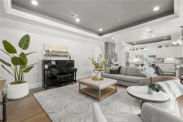 6247 Ivar, Temple City, CA 91780