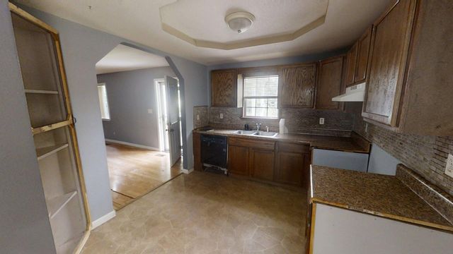 430 Hogan Road, Rossville, GA 30741
