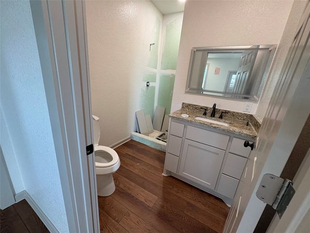 112 Navajo, Quitman, TX 75783