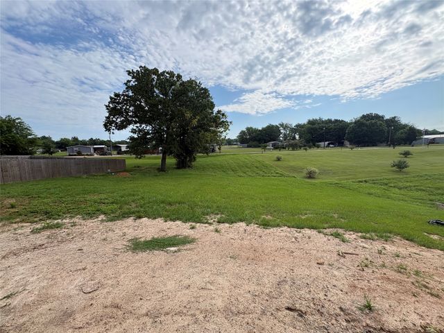 112 Navajo, Quitman, TX 75783