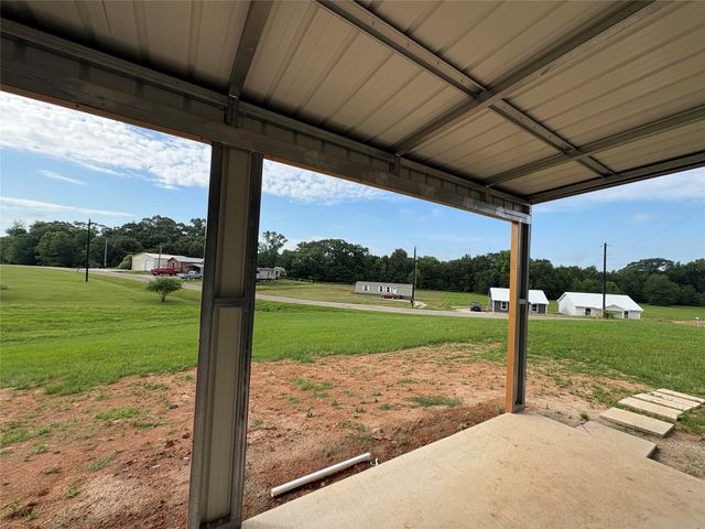 112 Navajo, Quitman, TX 75783