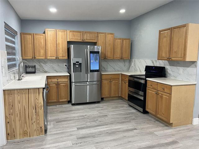 1744 8TH STREET, Sarasota, FL 34236