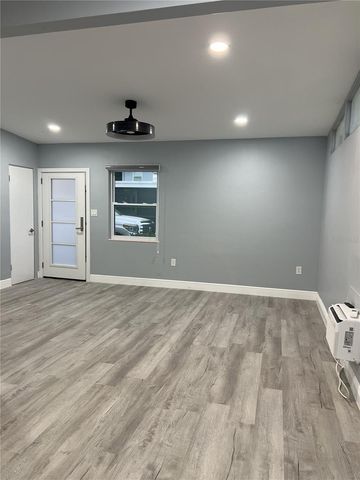 1744 8TH STREET, Sarasota, FL 34236