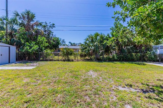6730 32ND AVENUE N, St Petersburg, FL 33710