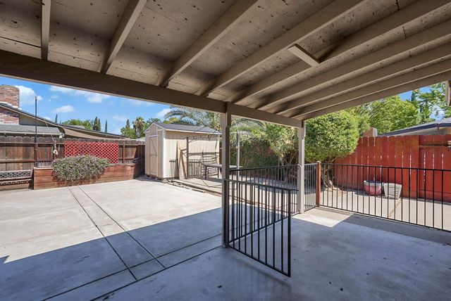 3104 Pembroke Dr, Modesto, CA 95350