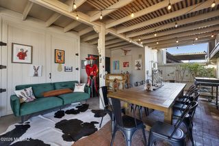 9075 E Palms Park Drive, Tucson, AZ 85715