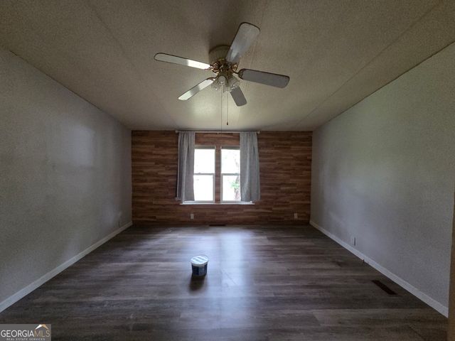 175 Westmoreland Meadows Drive, Cleveland, GA 30528