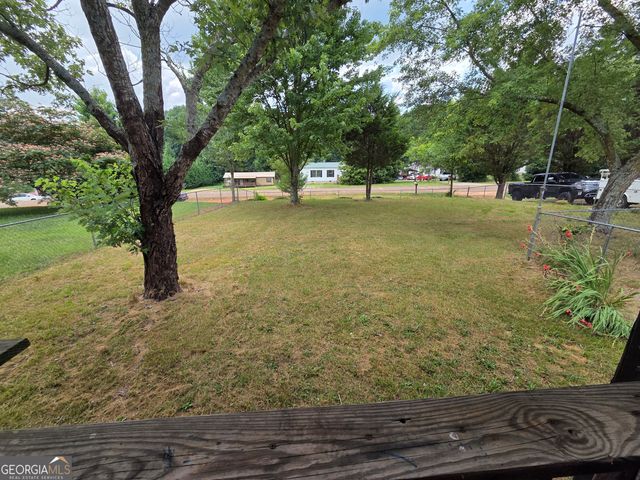 175 Westmoreland Meadows Drive, Cleveland, GA 30528