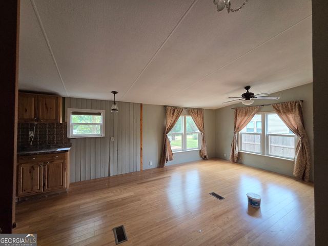 175 Westmoreland Meadows Drive, Cleveland, GA 30528