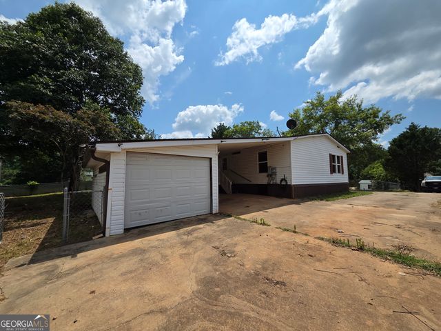 175 Westmoreland Meadows Drive, Cleveland, GA 30528