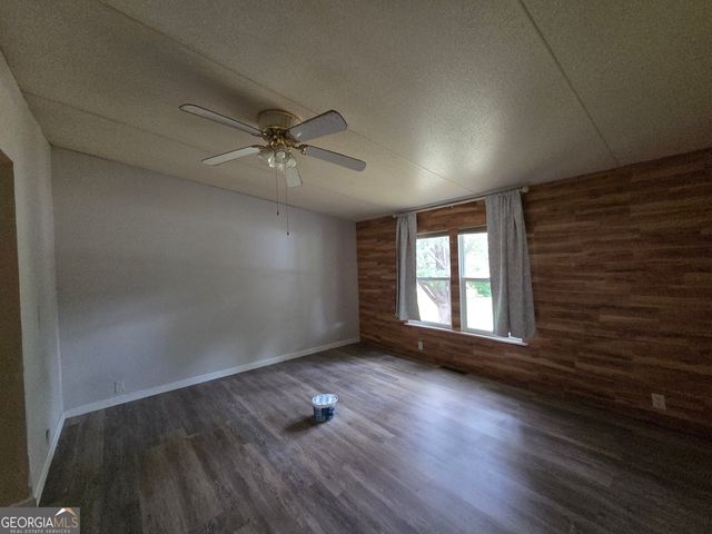 175 Westmoreland Meadows Drive, Cleveland, GA 30528