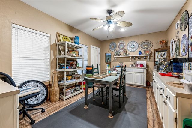 8 Osborne Drive, Bella Vista, AR 72715