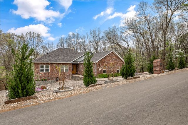 8 Osborne Drive, Bella Vista, AR 72715