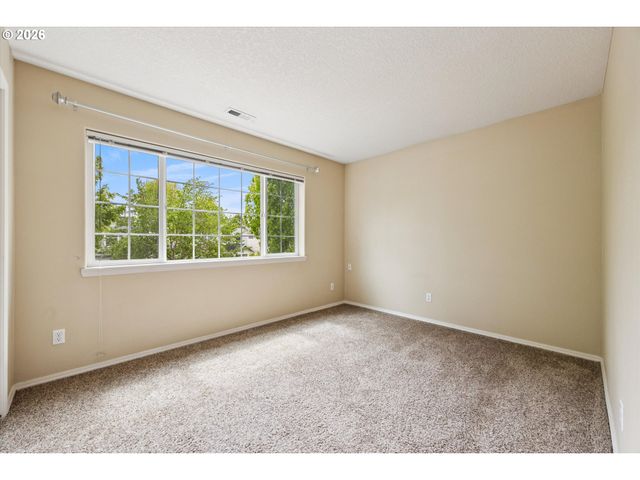 16901 Nw DESERT CANYON Dr, Beaverton, OR 97006