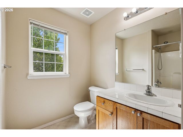 16901 Nw DESERT CANYON Dr, Beaverton, OR 97006