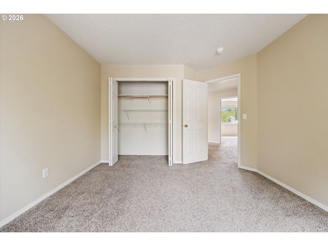 16901 Nw DESERT CANYON Dr, Beaverton, OR 97006