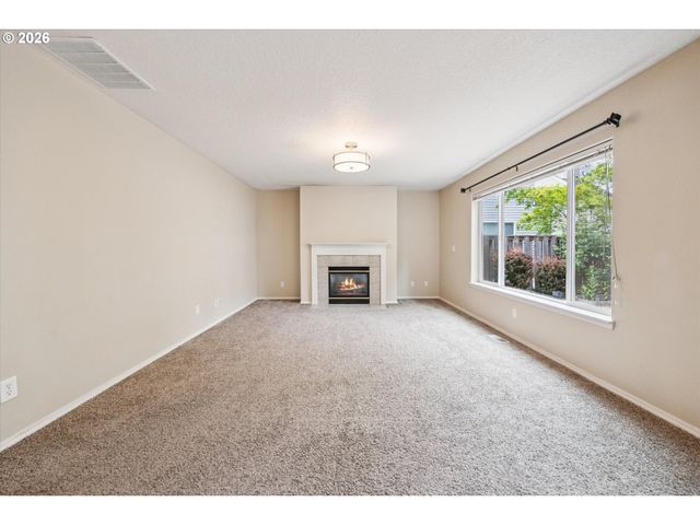 16901 Nw DESERT CANYON Dr, Beaverton, OR 97006