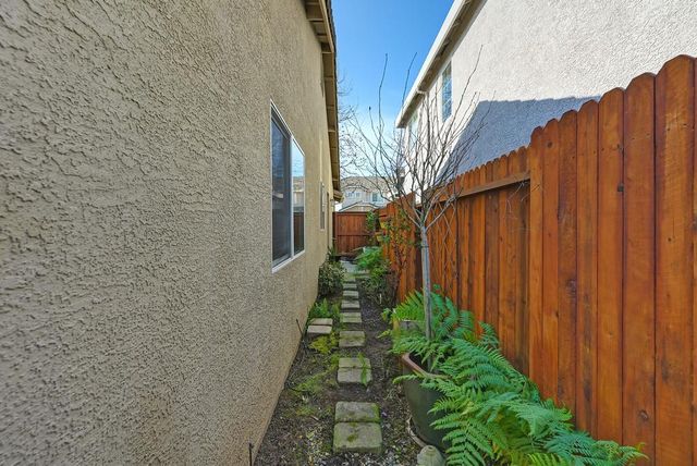 1608 Blue Squirrel Street, Roseville, CA 95747