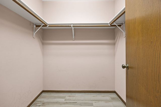 17935 Lennan Brook Lane, Orland Park, IL 60467