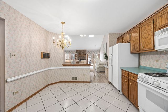 17935 Lennan Brook Lane, Orland Park, IL 60467