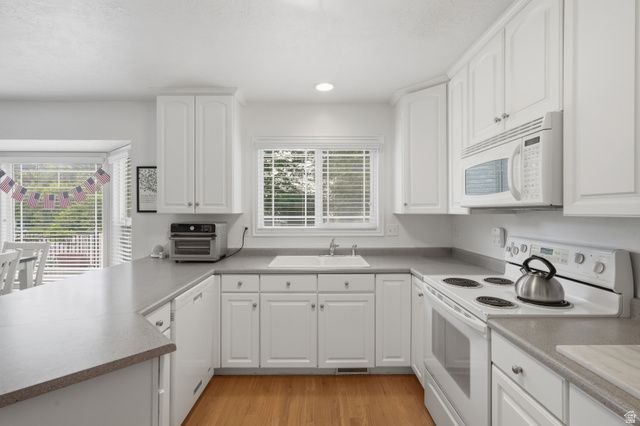 2208 E FISHER LN, Millcreek, UT 84109