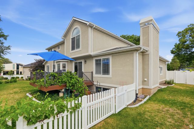 2208 E FISHER LN, Millcreek, UT 84109